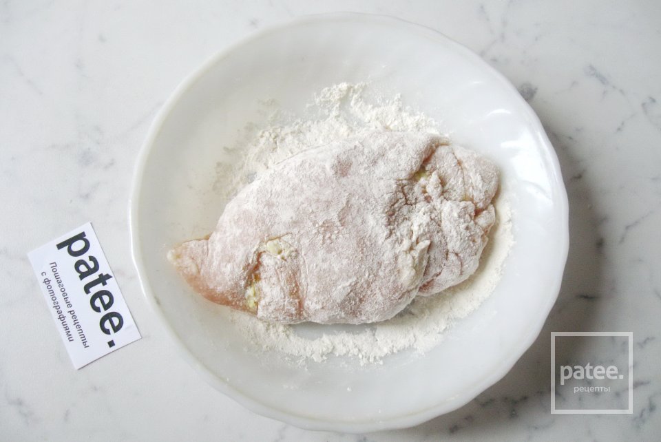 Отбивные из куриной грудки с начинкой - Шаг 12