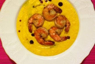 Тыквенный крем-суп с креветками