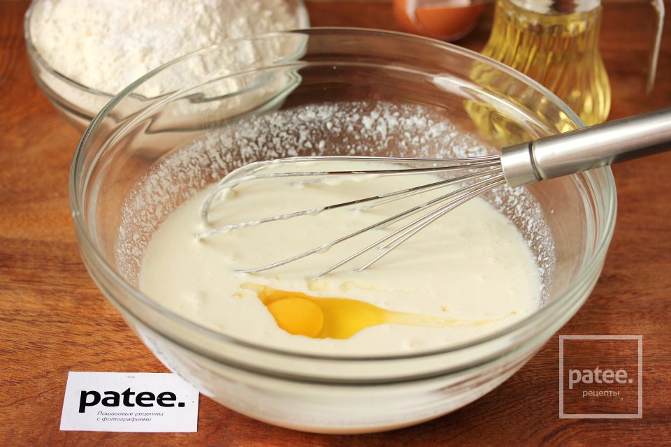 Тесто на кефире и соде для жареных пирожков - Шаг 6