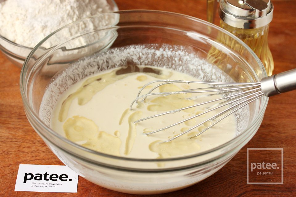 Тесто на кефире и соде для жареных пирожков - Шаг 7