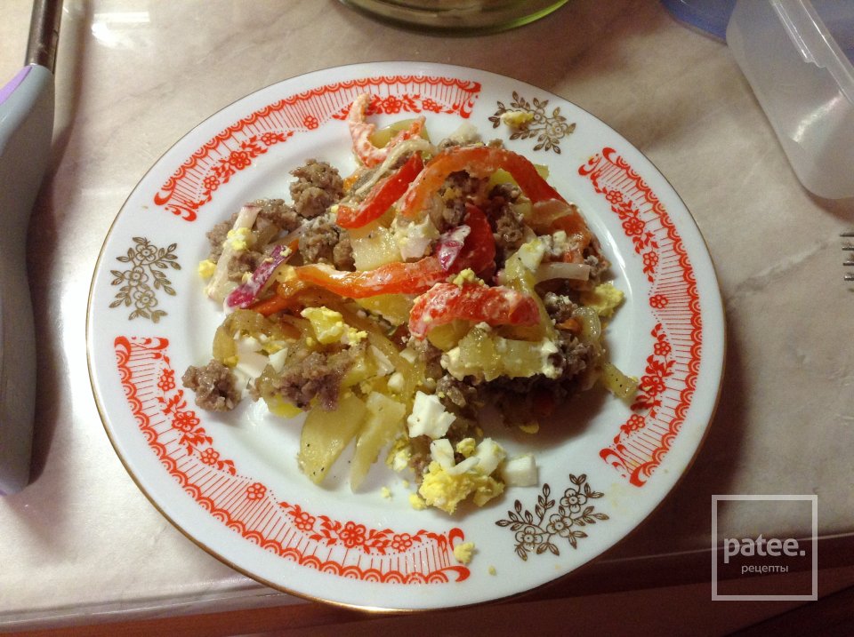 Теплый салат с фаршем - Шаг 3