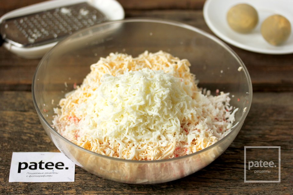 Новогодняя закуска Снежки - Шаг 4