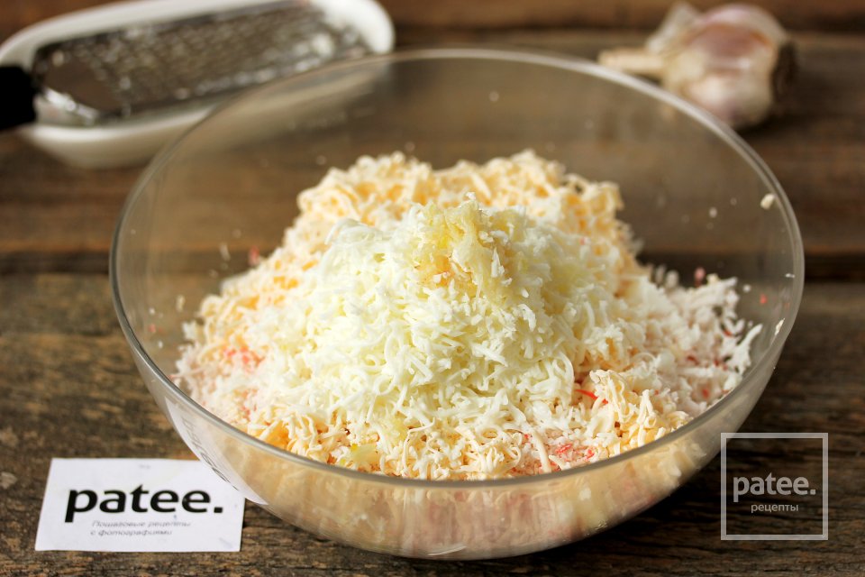 Новогодняя закуска Снежки - Шаг 5