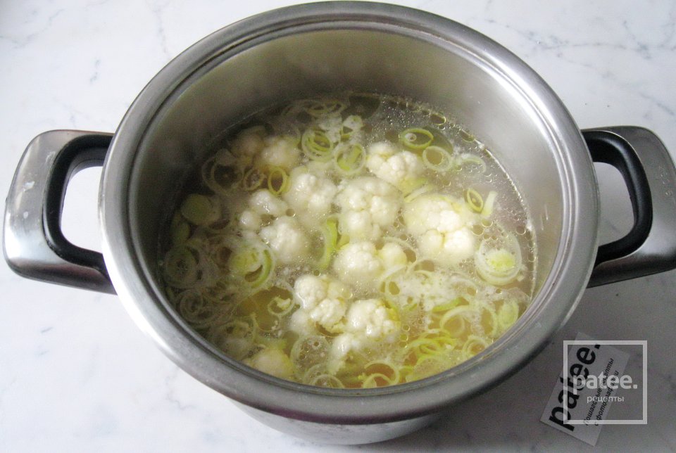 Постный овощной суп Три капусты - Шаг 6