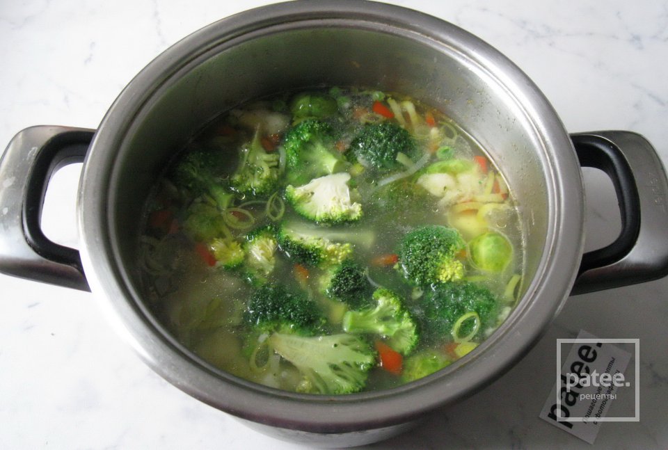 Постный овощной суп Три капусты - Шаг 9