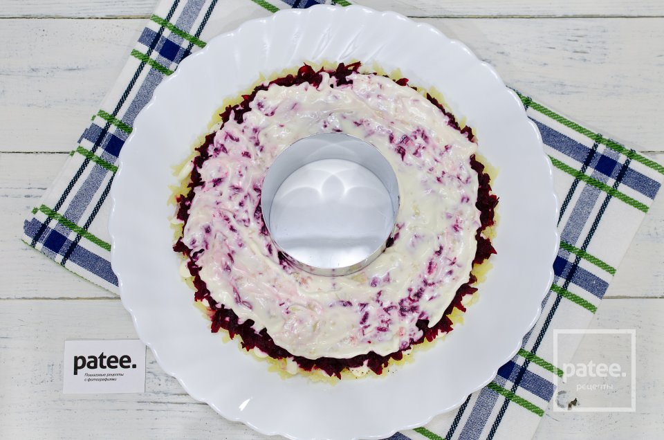 Салат гранатовый браслет с курицей - Шаг 7