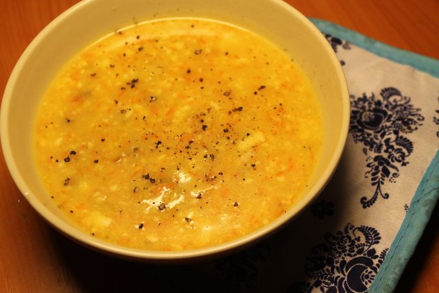 Сырный суп с шампиньонами и морковкой