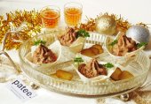 Паштет из куриной печени в корзиночках
