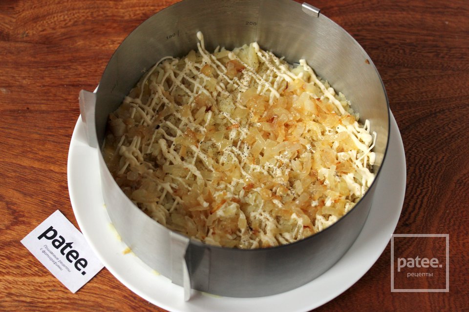 Новогодний салат Пингвины на льдине - Шаг 6