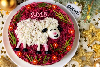 Новогодний салат Овечка