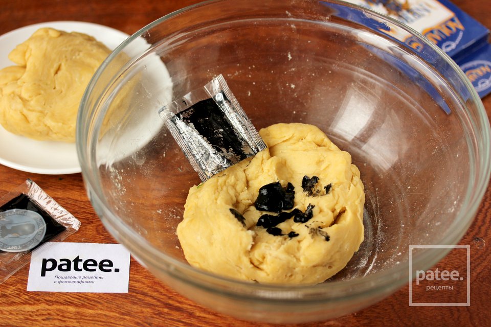 Двухцветные равиоли с лососем - Шаг 6