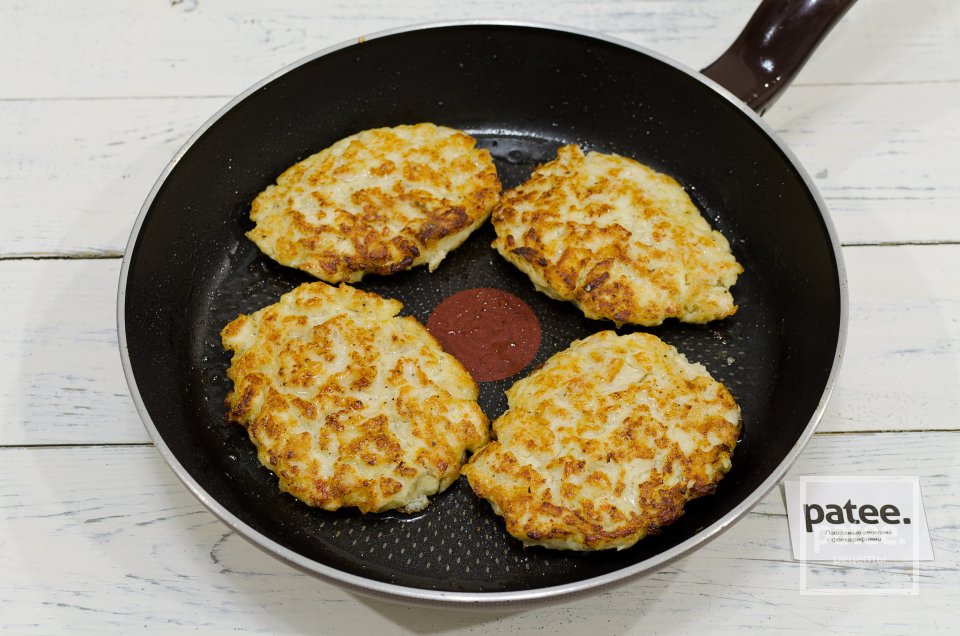 Куриное филе с грибами и сыром в духовке - Шаг 9