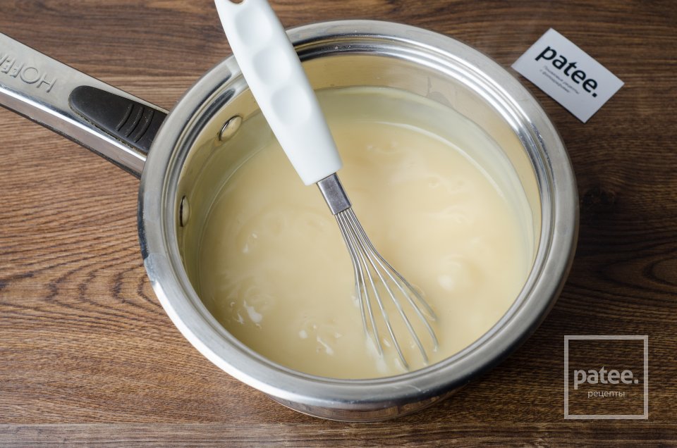 Блинный торт с икрой - Шаг 11