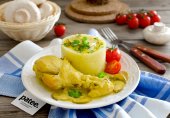 Курица с грибами в сметанном соусе с карри