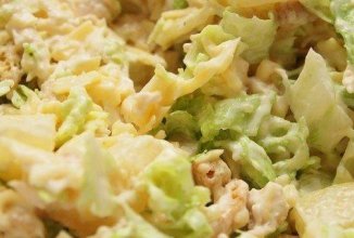 Салат из пекинской капусты