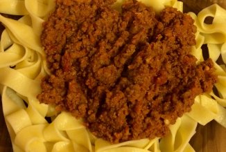 Паста с мясным соусом Болоньезе