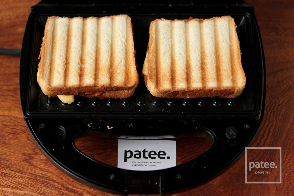 Сэндвич с куриной ветчиной, сладким перцем и горчицей - Шаг 9