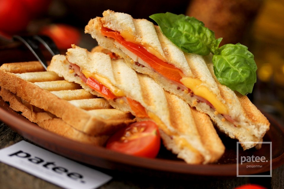 Сэндвич с куриной ветчиной, сладким перцем и горчицей - Шаг 11