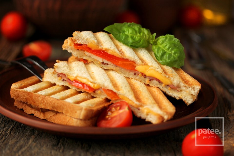 Сэндвич с куриной ветчиной, сладким перцем и горчицей - Шаг 12