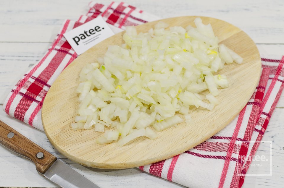 Салат с курицей и грибами Березка - Шаг 6