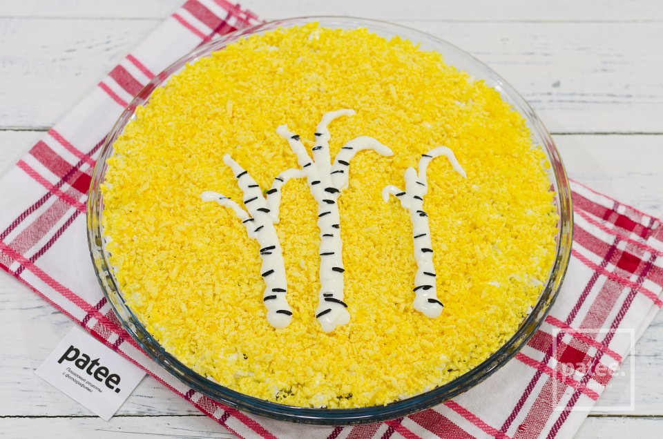 Салат с курицей и грибами Березка - Шаг 15