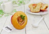 Маффины с яблочными розами