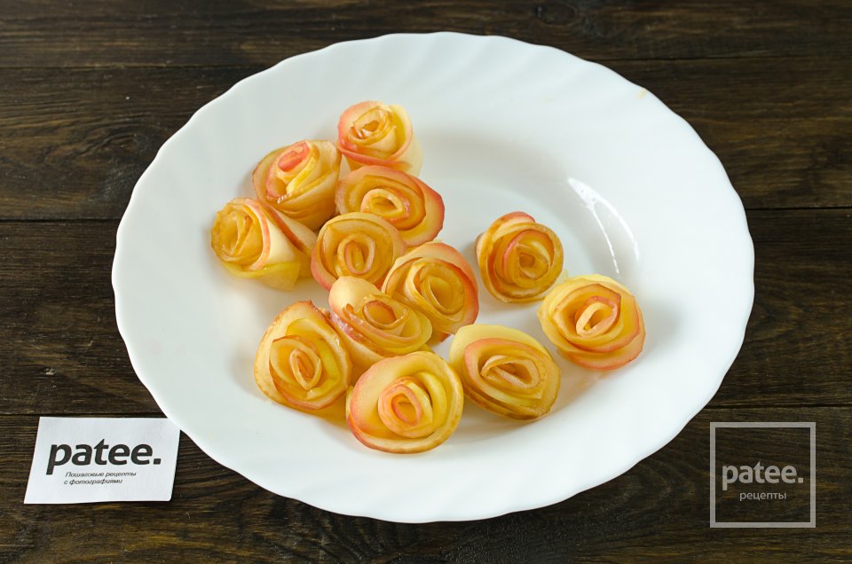 Маффины с яблочными розами - Шаг 14