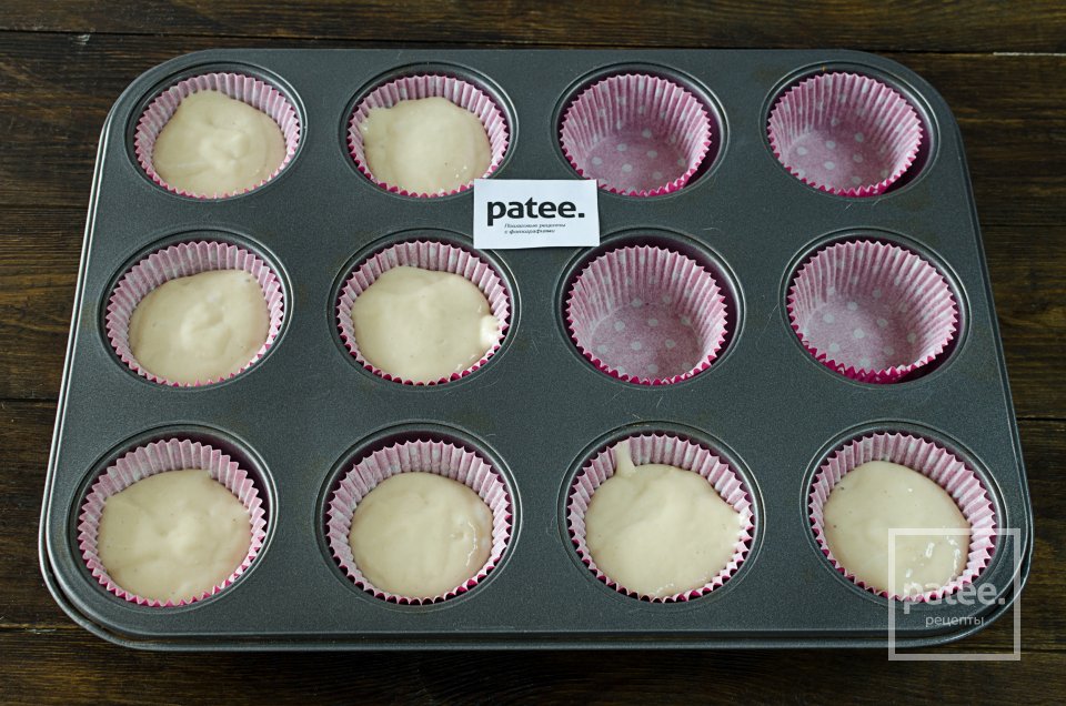 Маффины с яблочными розами - Шаг 15