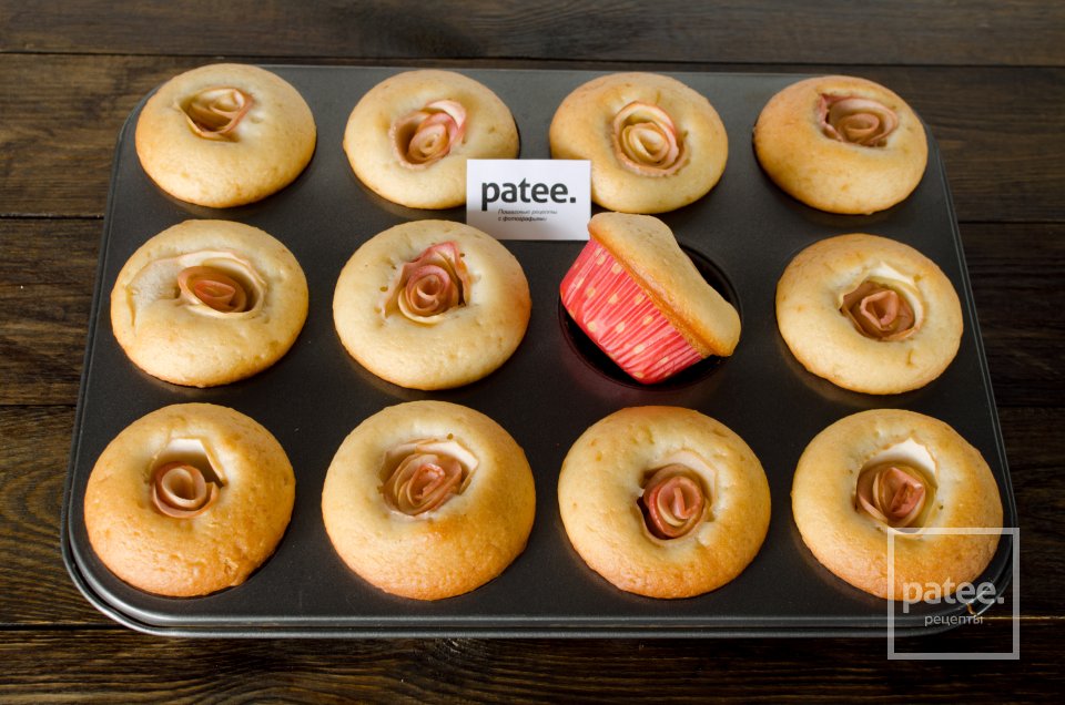 Маффины с яблочными розами - Шаг 17