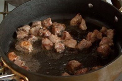 Суп из говядины с грибами и перловкой - приготовление