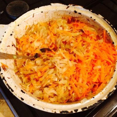 Капуста, тушеная с мясом - Шаг 4