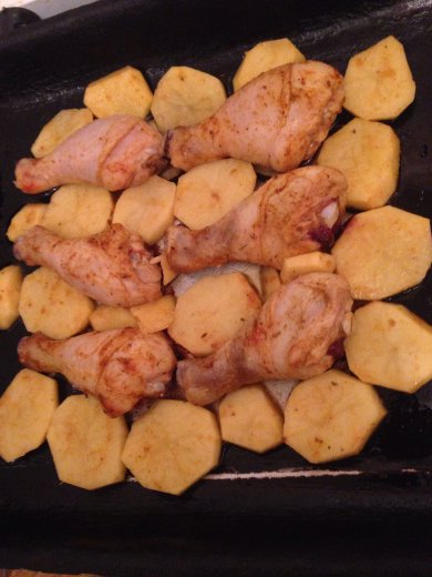 Куриные ножки с картошкой - Шаг 3