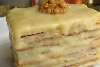 Слоеное пирожное со сгущенкой