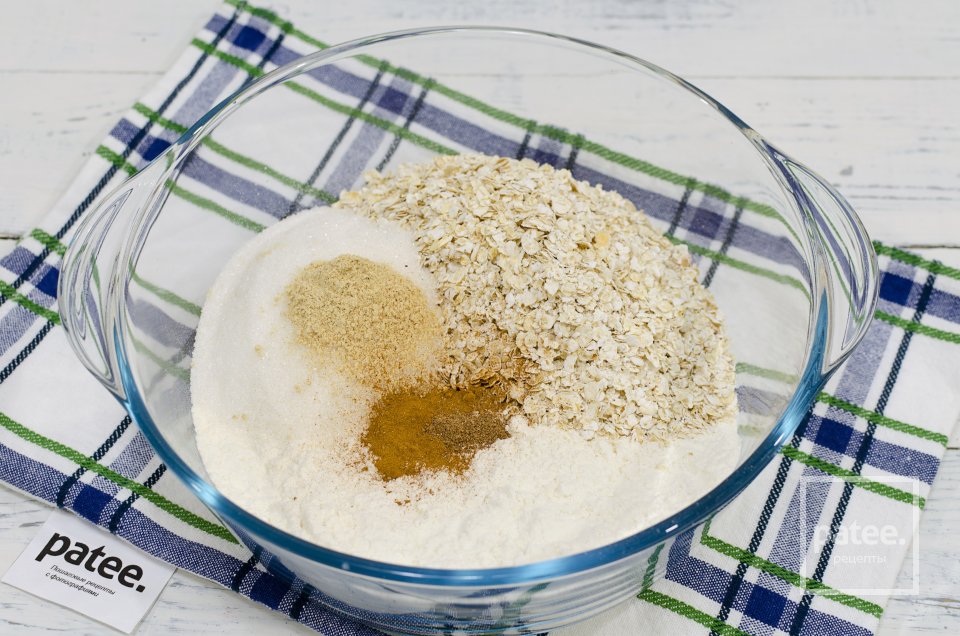 Банановые кексы с овсяными хлопьями и грецким орехом - Шаг 5