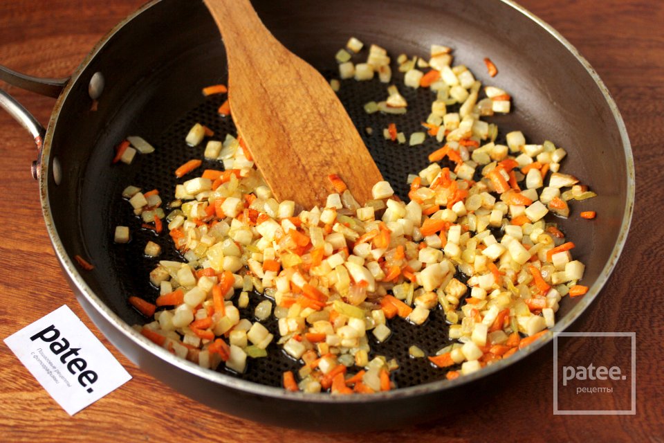 Суп с фрикадельками и брюссельской капустой - Шаг 6