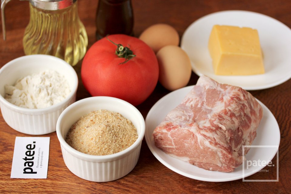 Отбивные из свинины с помидорами и сыром - Шаг 1