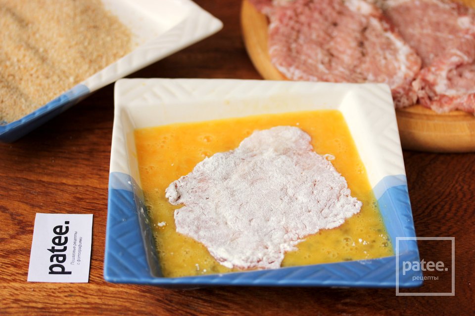 Отбивные из свинины с помидорами и сыром - Шаг 5