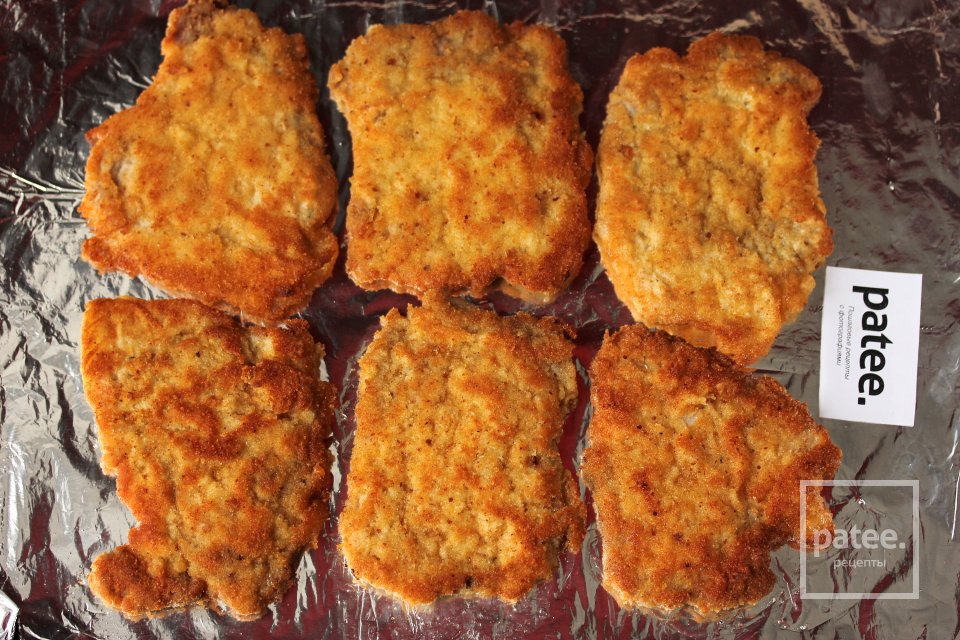 Отбивные из свинины с помидорами и сыром - Шаг 8