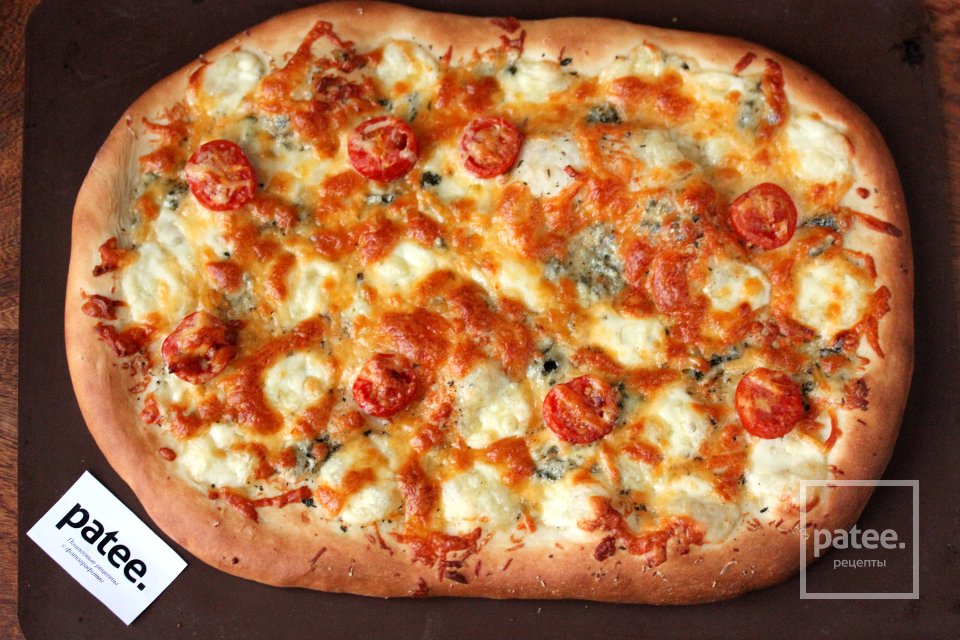 Сырная пицца с помидорами черри - Шаг 10