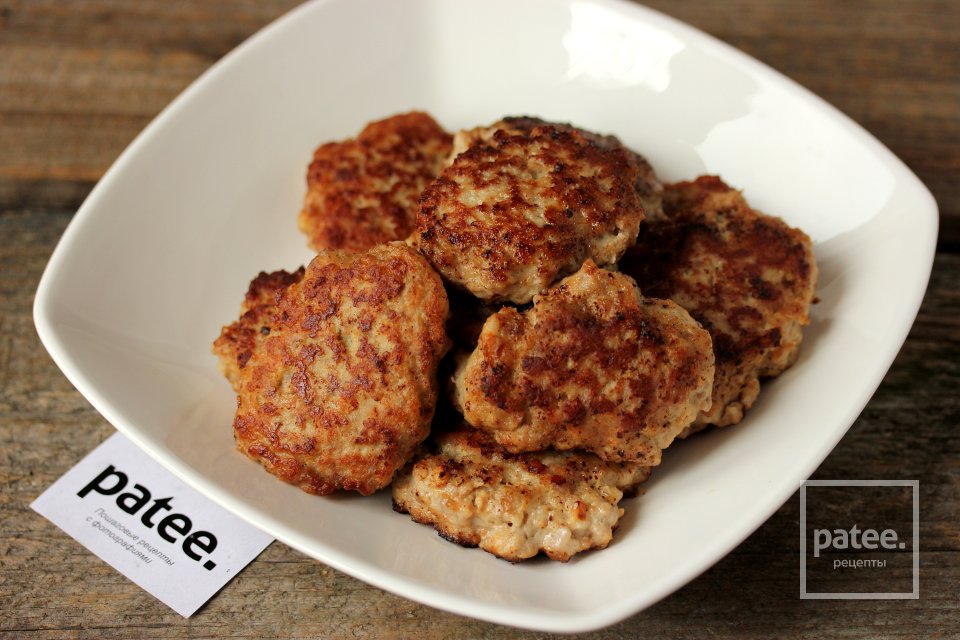Мясные оладьи - Шаг 10