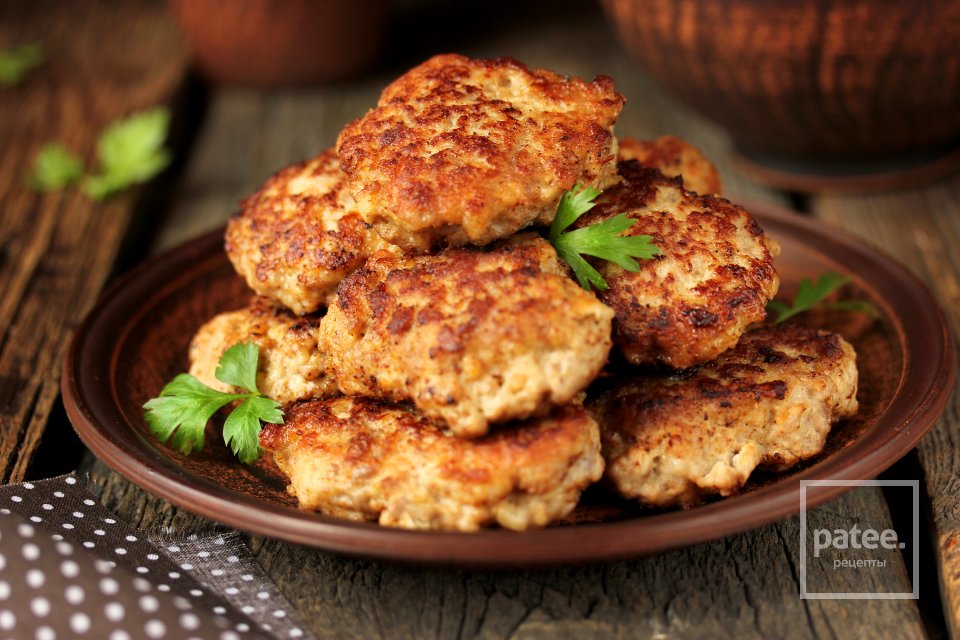 Мясные оладьи - Шаг 12