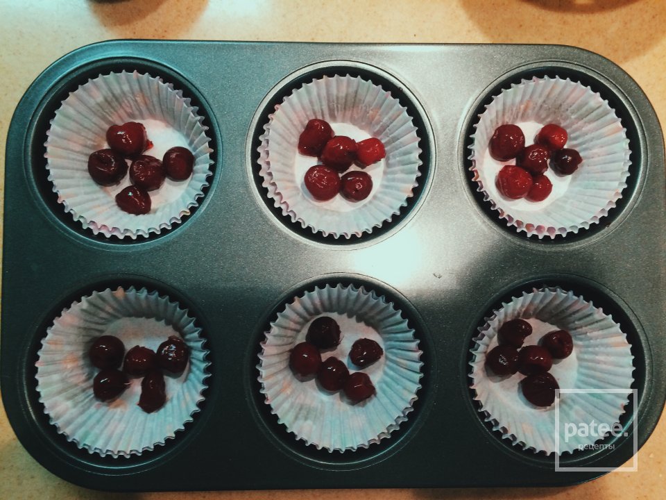 Брауни с вишней - Шаг 3