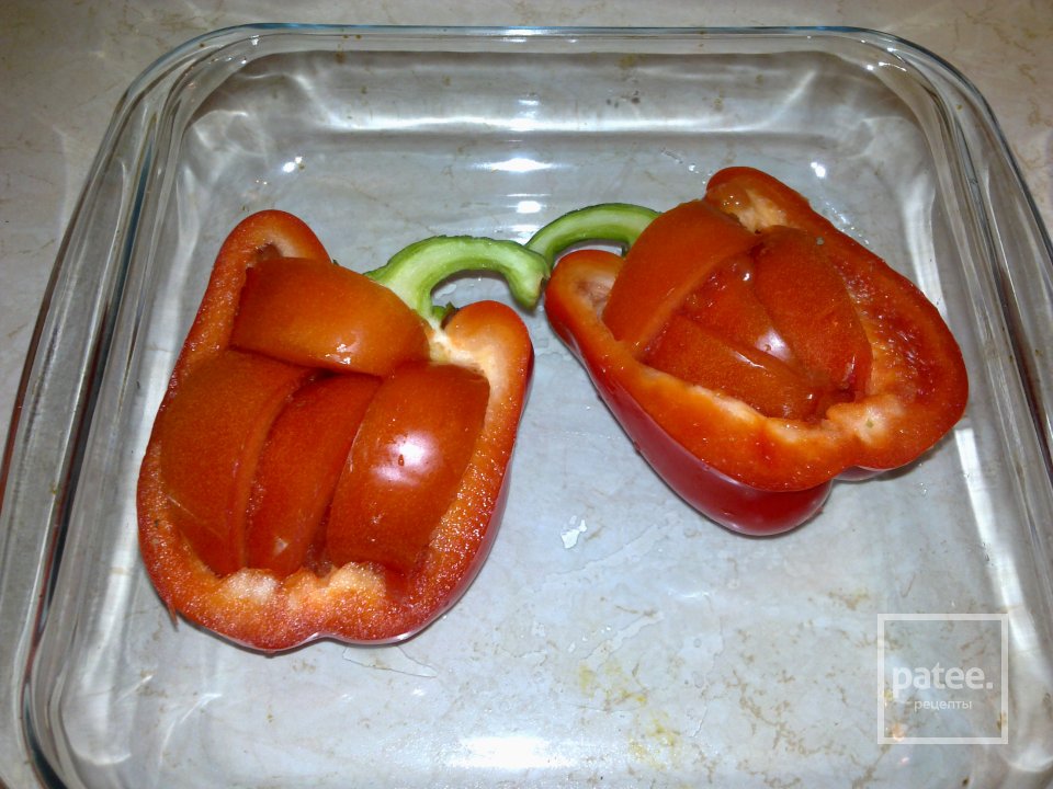 Запеченный сладкий перец с помидорами - Шаг 3