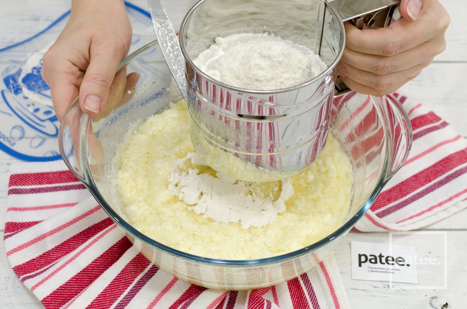 Вертуны из творожного теста с ореховой начинкой - Шаг 6