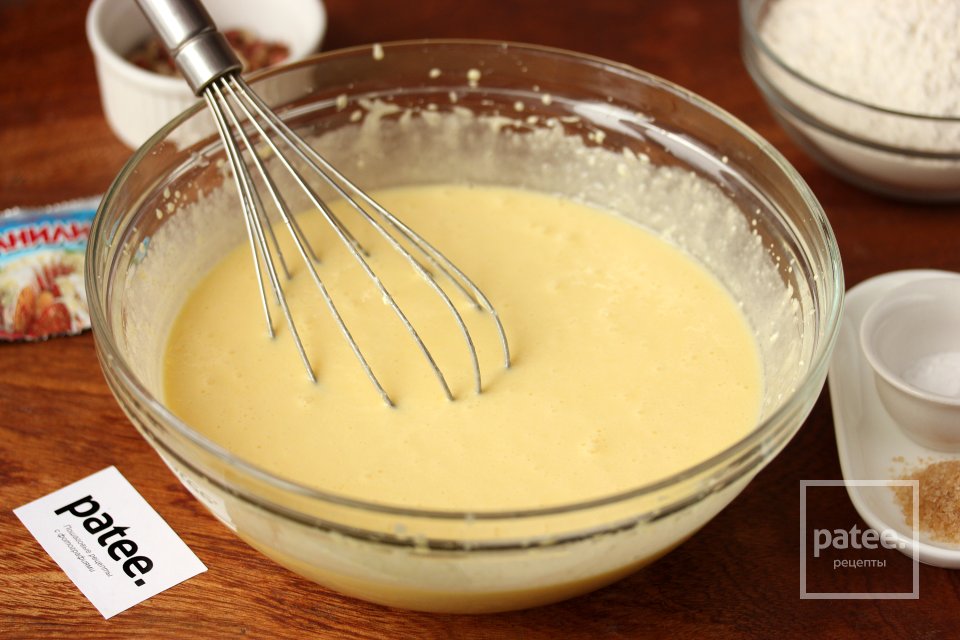 Творожные кексы с сахарно-ореховой корочкой - Шаг 6