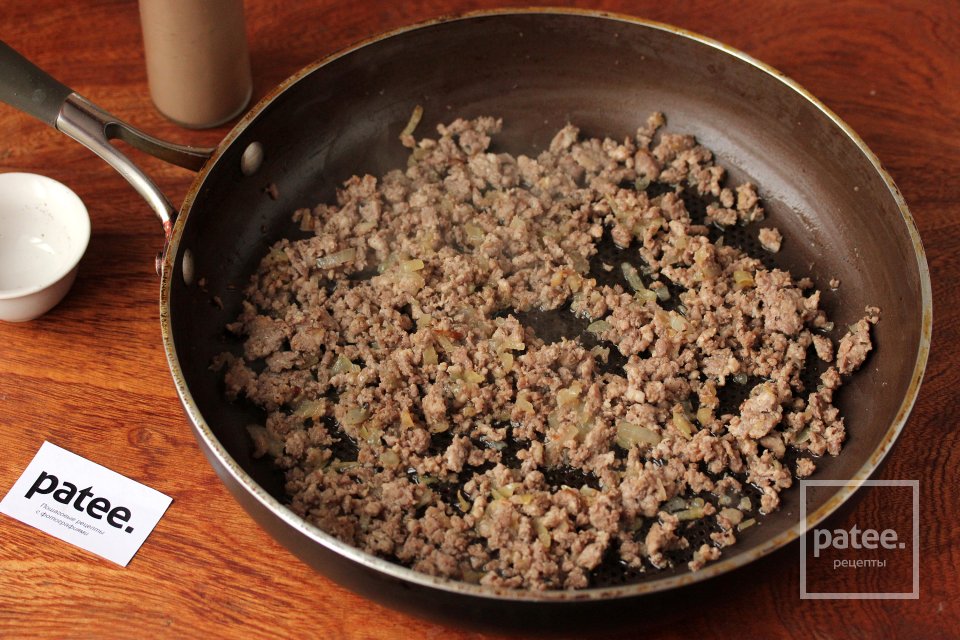 Пицца с фаршем и сыром дор блю - Шаг 4