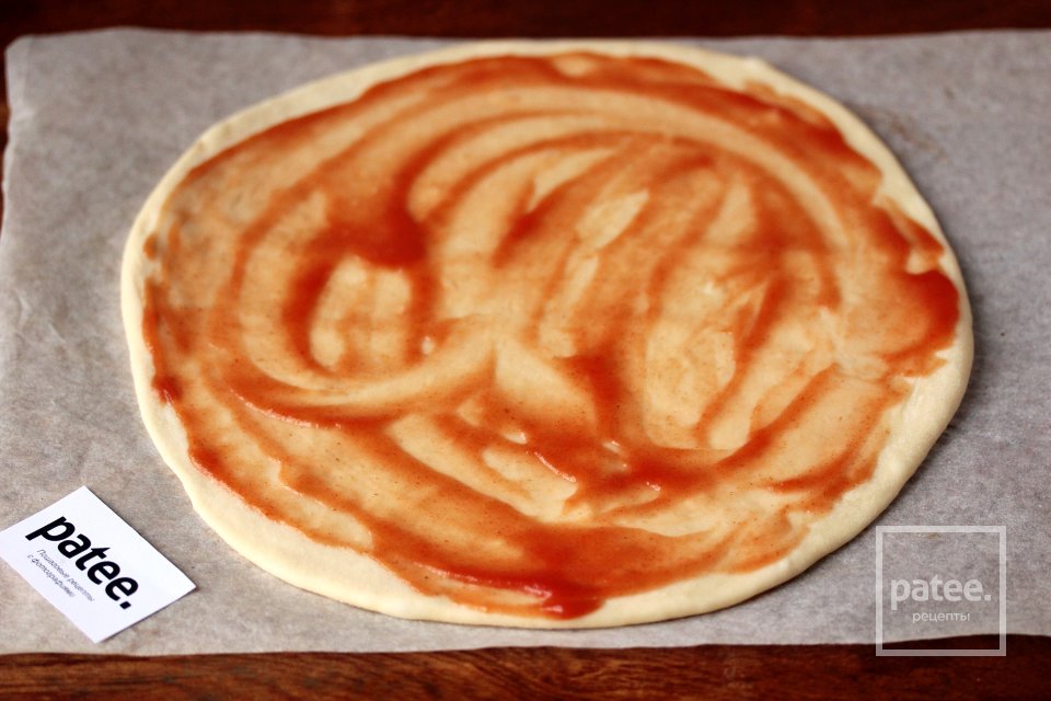 Пицца с фаршем и сыром дор блю - Шаг 6