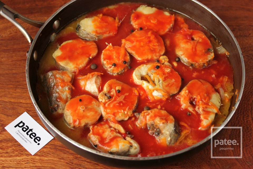 Хек в томатном соусе с овощами - Шаг 10