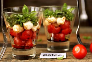 Капрезе в стаканах
