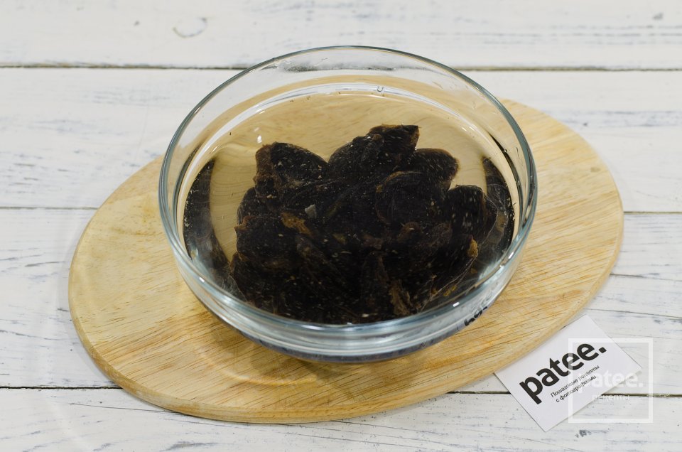 Сладкий плов с сухофруктами, медом и орехами - Шаг 3